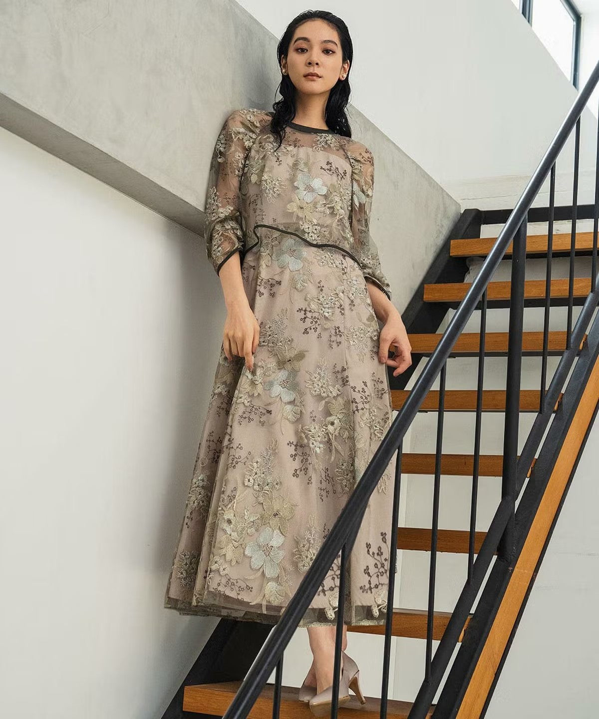 チュール×フラワー刺繍レースボレロドッキングロング丈フレアワンピースドレス