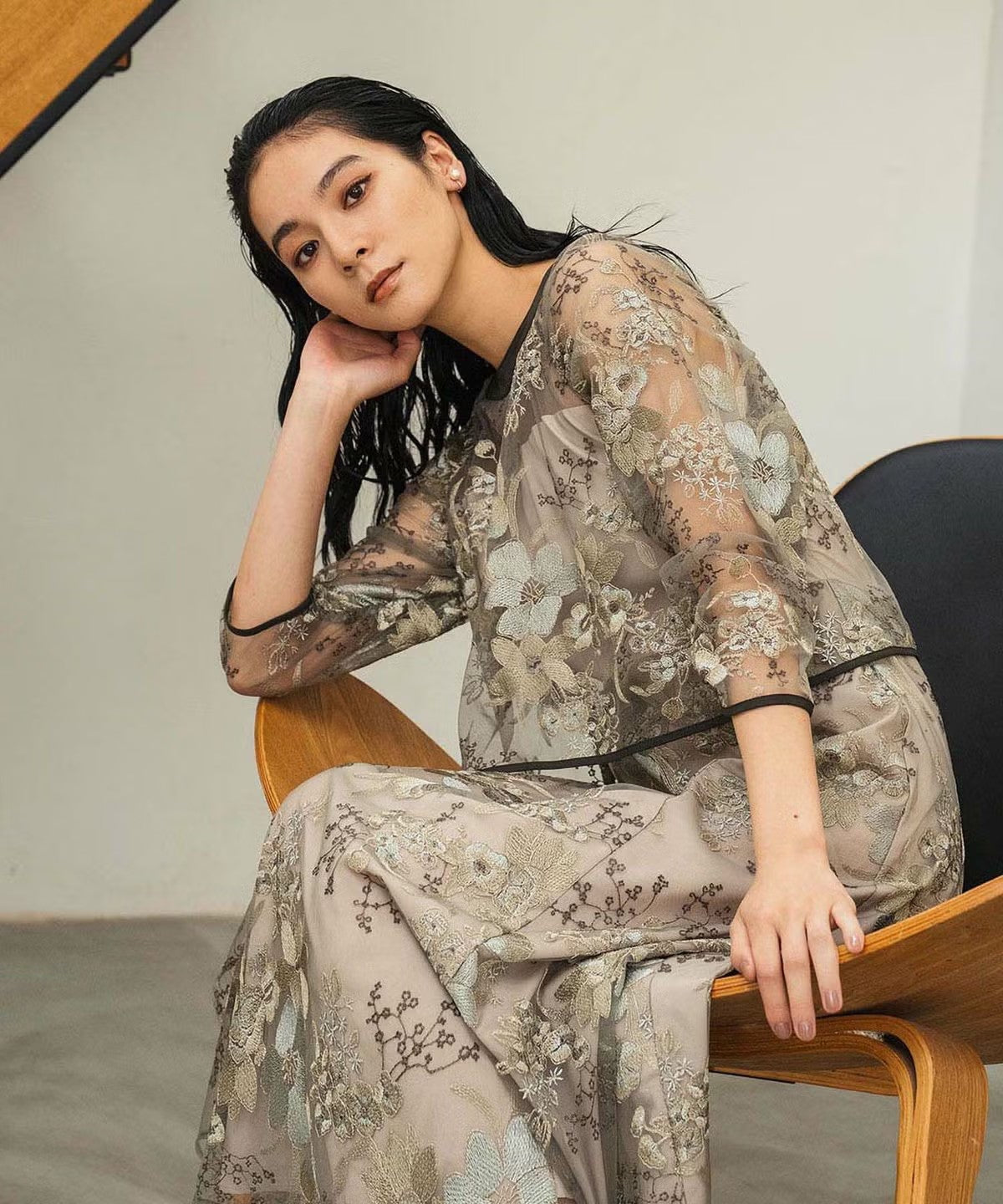 チュール×フラワー刺繍レースボレロドッキングロング丈フレアワンピースドレス