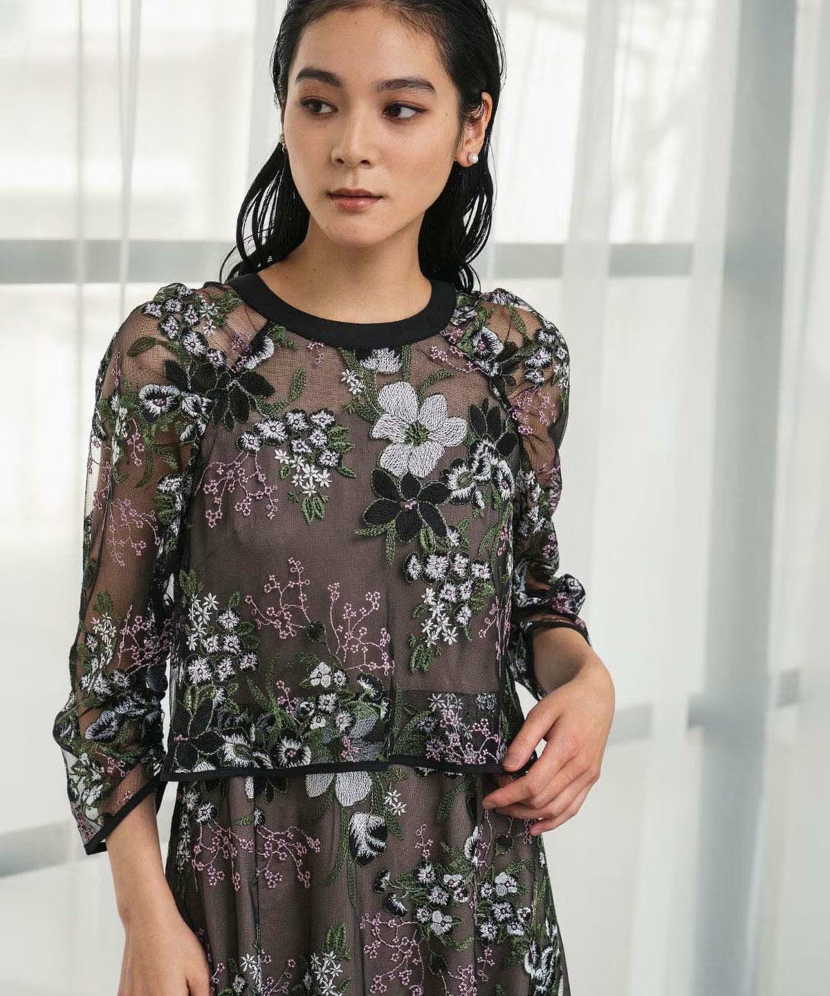 チュール×フラワー刺繍レースボレロドッキングロング丈フレアワンピースドレス